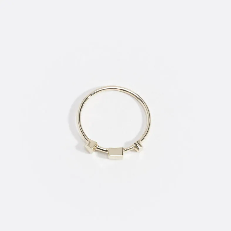 Artemis Ring III, 9kt Yellow Gold