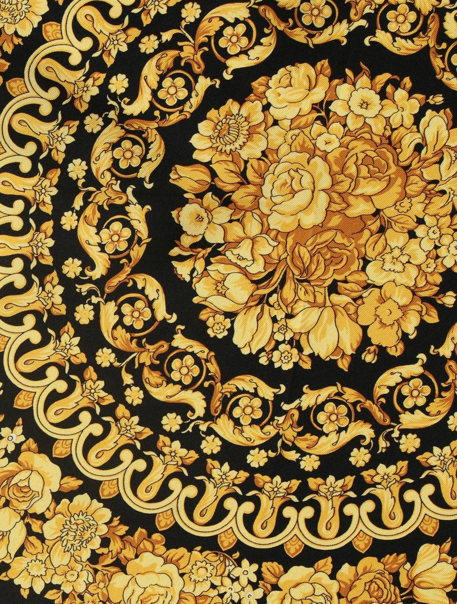 LARGE BAROQUE SILHOUETTE SILK FOULARD